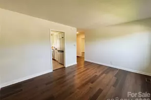 86 Trowbridge Ln, Brevard, NC 28712 - Photo 8