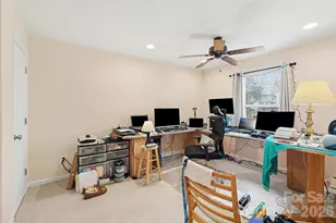 4022 Linsbury Ct, Charlotte, NC 28213 - Photo 24