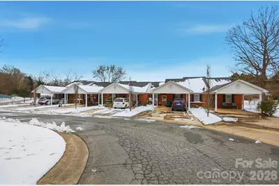 19816 Oak Leaf Circle, Cornelius, NC 28031 - Photo 2