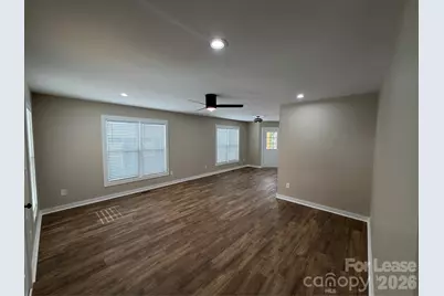 626 W Bell Street, Statesville, NC 28677 - Photo 8