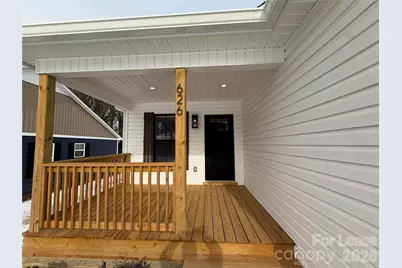626 W Bell Street, Statesville, NC 28677 - Photo 2