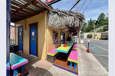 198 Oak Avenue, Spruce Pine, NC 28777 - Photo 6