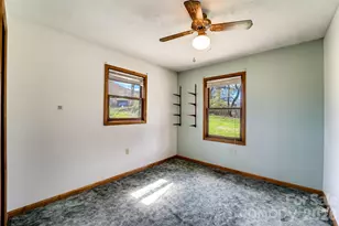 21 Queen St, Sylva, NC 28779 - Photo 14