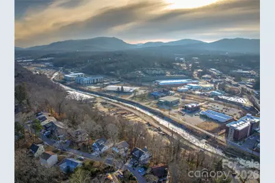 314 Bowling Park Road #314, Asheville, NC 28803 - Photo 2