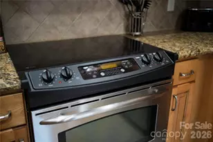 314 Bowling Park Rd, Asheville, NC 28803 - Photo 20