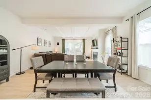 608 Ambassador St, Charlotte, NC 28208 - Photo 10