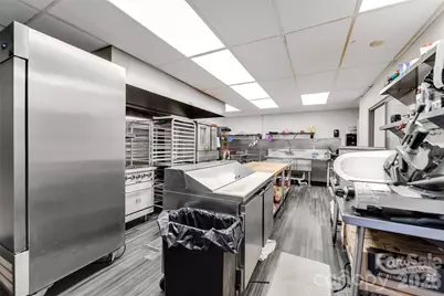 43 Phillips Street, Franklin, NC 28734 - Photo 14