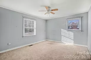 4720 Charlie Hipp Rd, Charlotte, NC 28214 - Photo 14