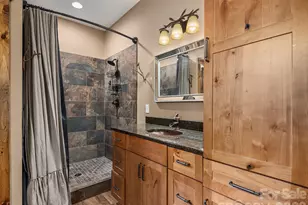 166 Harleys Cv, Waynesville, NC 28785 - Photo 20