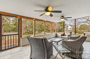 5715 Whitegate Ln, Charlotte, NC 28269 - Photo 30