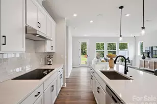 606 Webster Ln, Cramerton, NC 28032 - Photo 8