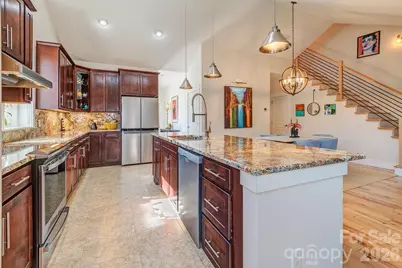 16 Holland Mountain View, Asheville, NC 28804 - Photo 10