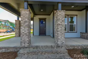 360 Portree St, Rock Hill, SC 29732 - Photo 4