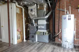 40 Forest Ave, Granite Falls, NC 28630 - Photo 28