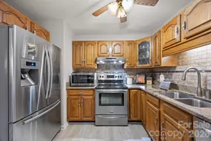 501 Woodfield Dr, Asheville, NC 28803 - Photo 12