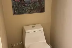 6912 Alanbrook Rd, Charlotte, NC 28215 - Photo 16