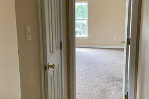 6912 Alanbrook Rd, Charlotte, NC 28215 - Photo 22