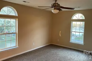 6912 Alanbrook Rd, Charlotte, NC 28215 - Photo 30