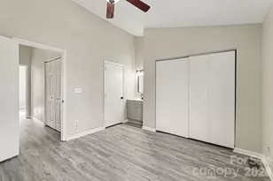 6227 Windsor Gate Ln, Charlotte, NC 28215 - Photo 8