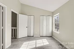 6227 Windsor Gate Ln, Charlotte, NC 28215 - Photo 12