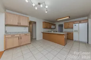 110 Mendover Dr, Jacksonville, NC 28546 - Photo 16