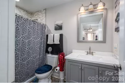 505 E Cloninger Street, Dallas, NC 28034 - Photo 16