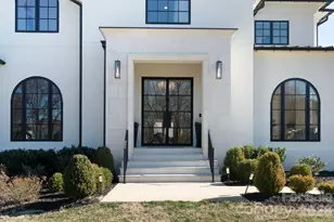 20320 Havenview Dr, Cornelius, NC 28031 - Photo 2