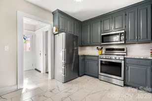 530 7th St NW, Hickory, NC 28601 - Photo 14