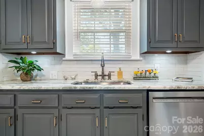 530 7th Street NW, Hickory, NC 28601 - Photo 12