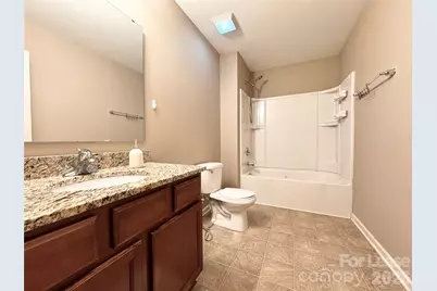 9642 Hanberry Boulevard, Charlotte, NC 28213 - Photo 12