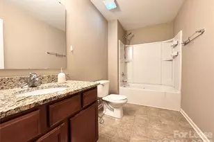 9642 Hanberry Blvd, Charlotte, NC 28213 - Photo 12