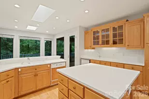 132 Berry Creek Dr, Flat Rock, NC 28731 - Photo 14