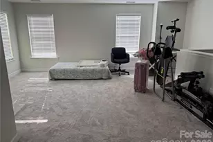 2629 Stream Bank Dr, Charlotte, NC 28269 - Photo 18