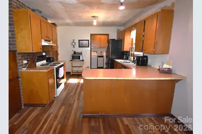 1292 Creekwood Drive, Morganton, NC 28655 - Photo 10