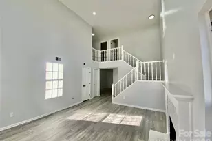 9428 White Cedar Ct, Charlotte, NC 28213 - Photo 8