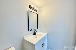 9428 White Cedar Ct, Charlotte, NC 28213 - Photo 14