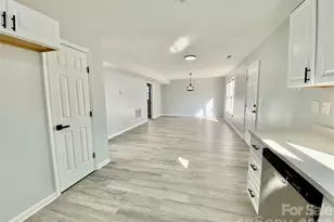 9428 White Cedar Ct, Charlotte, NC 28213 - Photo 16