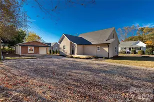 203 Jackson St, Fort Mill, SC 29715 - Photo 24