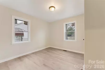 109 N Belvedere Avenue, Gastonia, NC 28054 - Photo 16