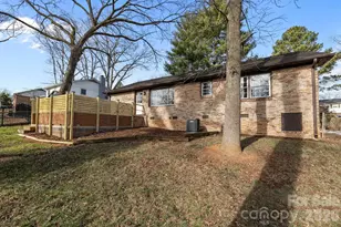 7101 Woodstock Dr, Charlotte, NC 28210 - Photo 28