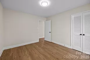 7101 Woodstock Dr, Charlotte, NC 28210 - Photo 20