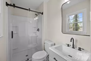 7101 Woodstock Dr, Charlotte, NC 28210 - Photo 18