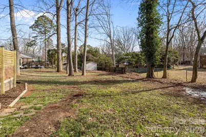 7101 Woodstock Drive, Charlotte, NC 28210 - Photo 30