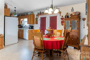 240 Taylor Cir, Granite Falls, NC 28630 - Photo 8