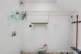 10026 Dauphine Dr, Charlotte, NC 28216 - Photo 14