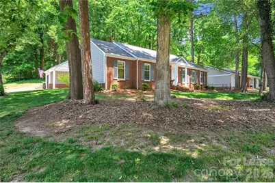 901 Winter Wood Drive, Matthews, NC 28105 - Photo 4