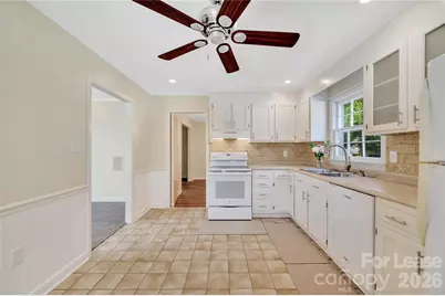 901 Winter Wood Drive, Matthews, NC 28105 - Photo 8