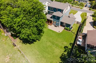 2852 Dorchester Pl, Charlotte, NC 28209 - Photo 36