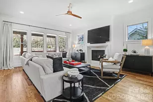 2852 Dorchester Pl, Charlotte, NC 28209 - Photo 10