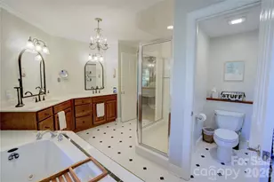 25 Madelyn Ln, Fairview, NC 28730 - Photo 10